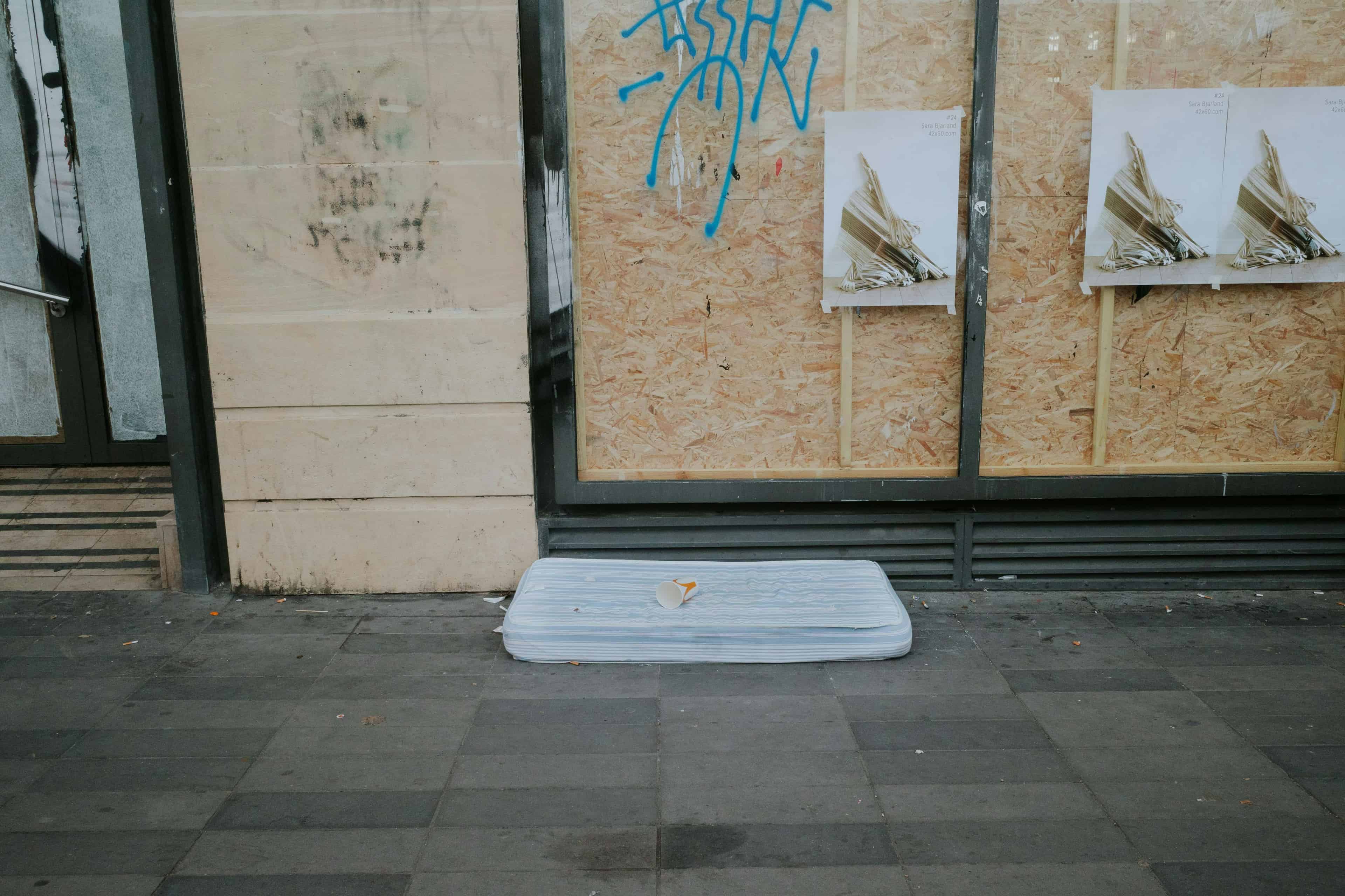 Mattress Disposal image
