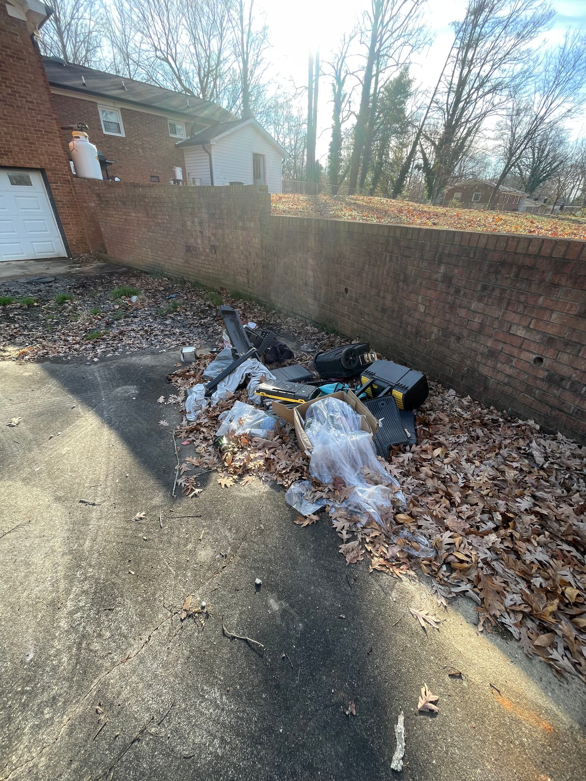 Gallery photos for Clearing the Clutter in Greensboro: Image #3