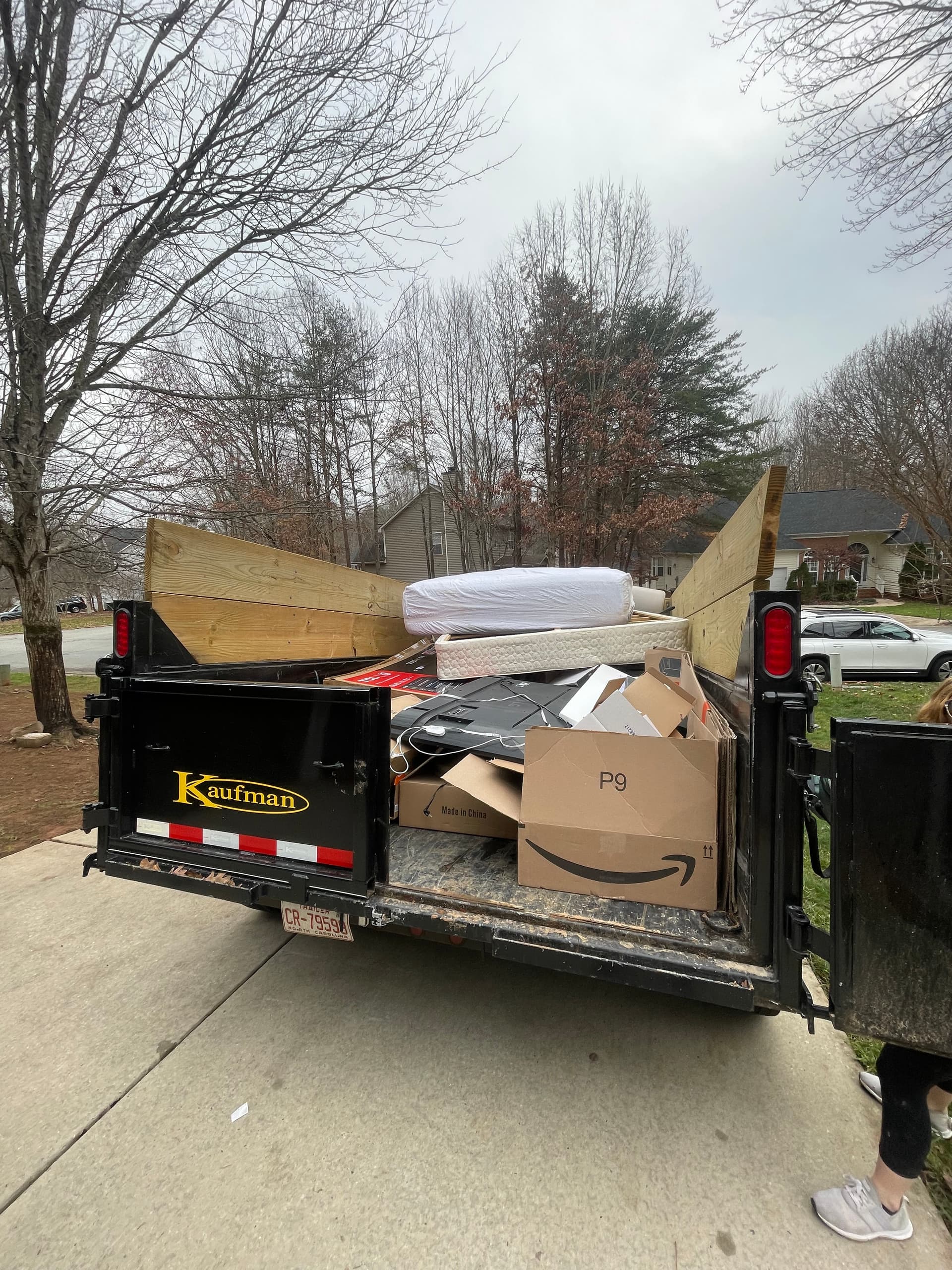 Gallery photos for Effortless Garage Cleanout Done Right: Image #4