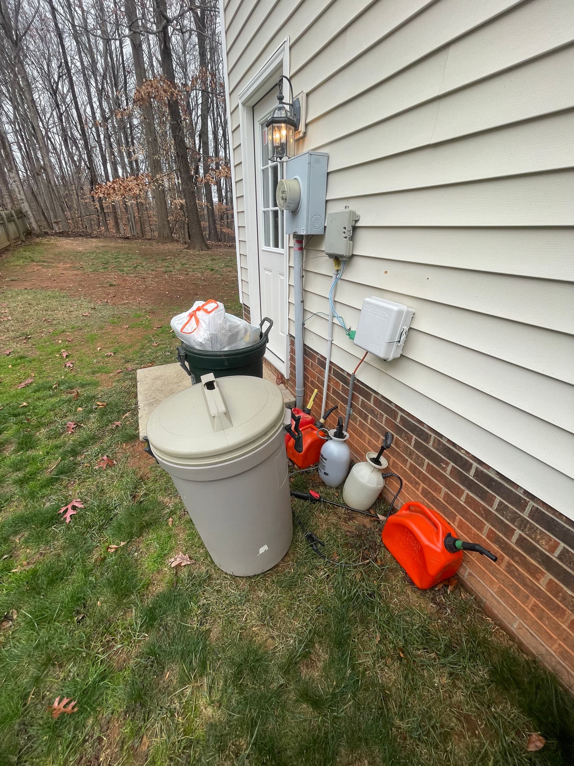 Gallery photos for Effortless Garage Cleanout Done Right: Image #3